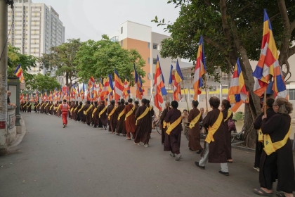 Phật đản PL.2569 – Ánh sáng từ bi lan tỏa từ chùa Bằng Hà Nội đến cộng đồng 